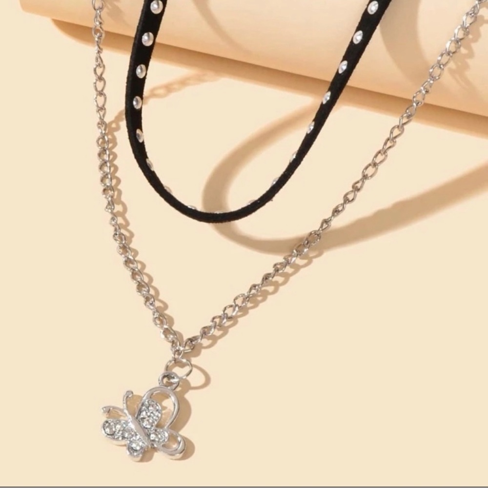 ❤️Layered Black Studded Choker and Silver Butterfly Necklace - Picture 4 of 4